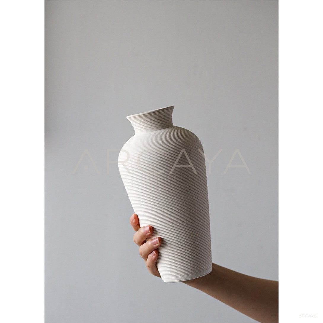 Chinese Mini Ceramic Jar Bud Vase - scene