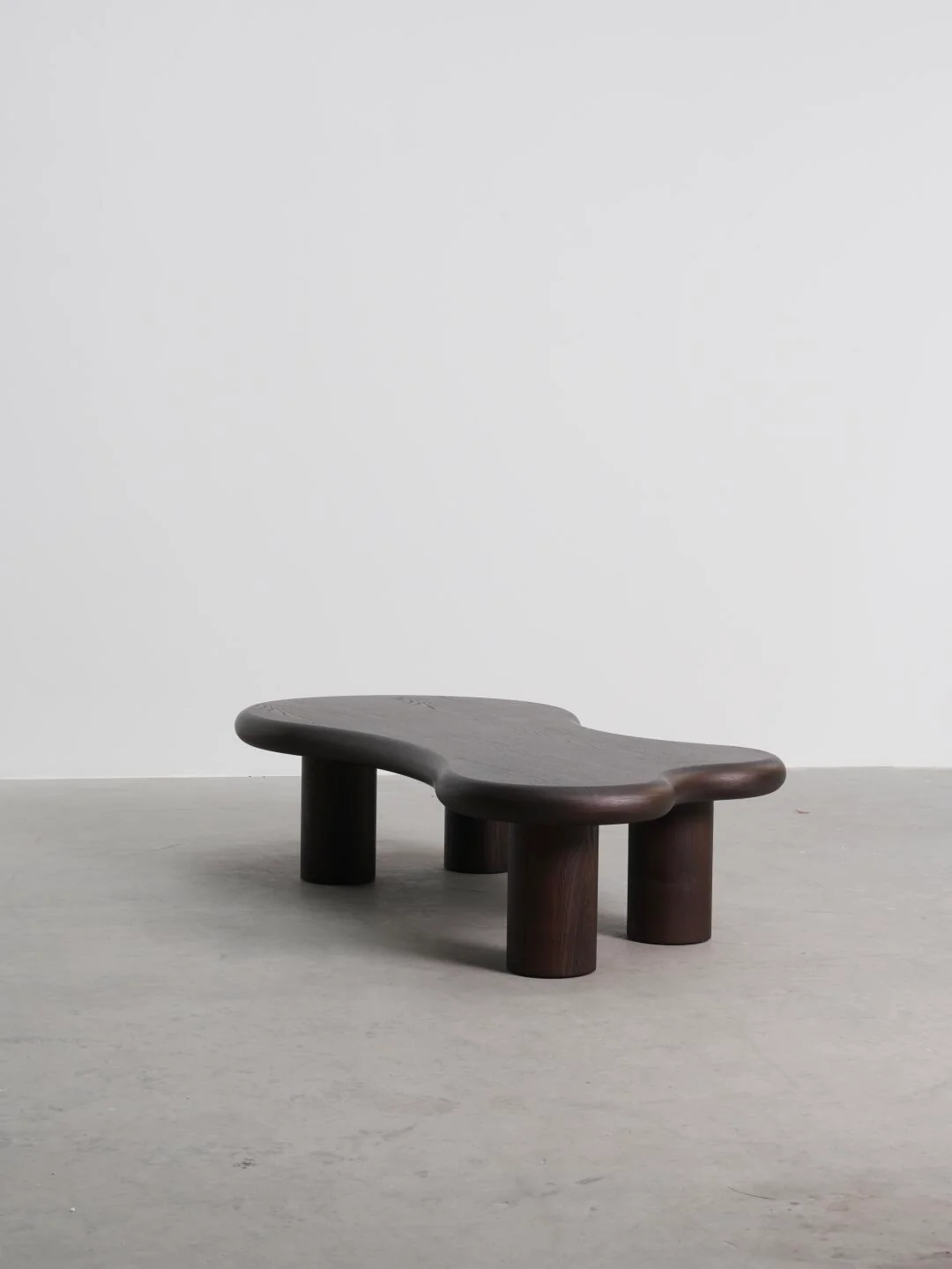 One silhouette. Your dimensions, comfort and finish.