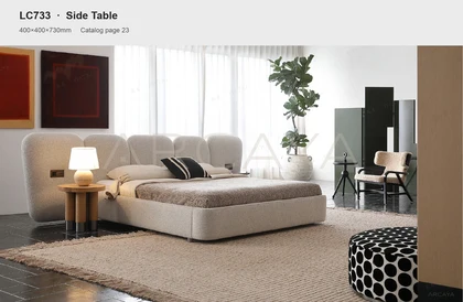 Della Lumi Side Table - front view 02