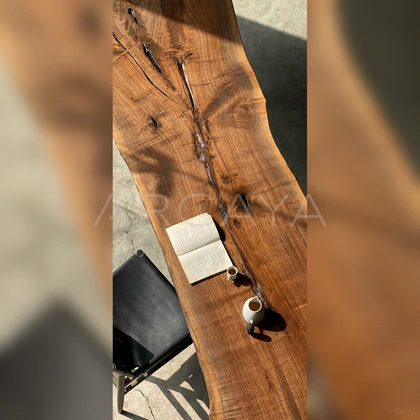 Sylvan Reef Dining Table - product view 04