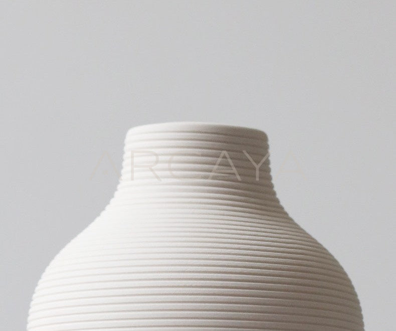 Chinese Mini Ceramic Jar Bud Vase - scene