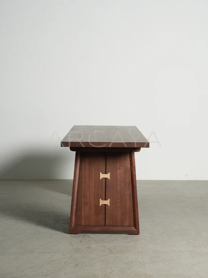Kestrel Wood Decorative Object — interior view 10