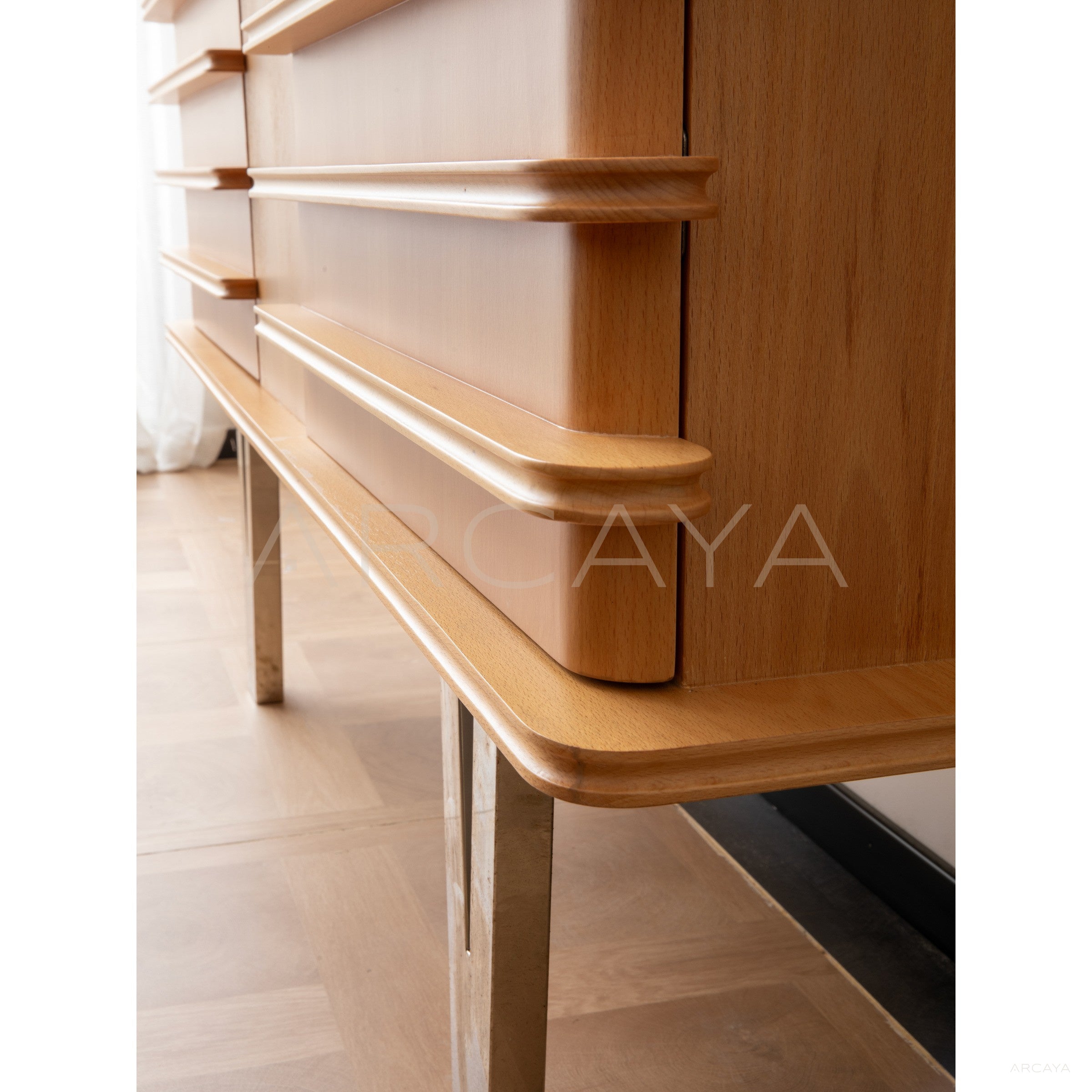 Beethoven Sideboard - scene