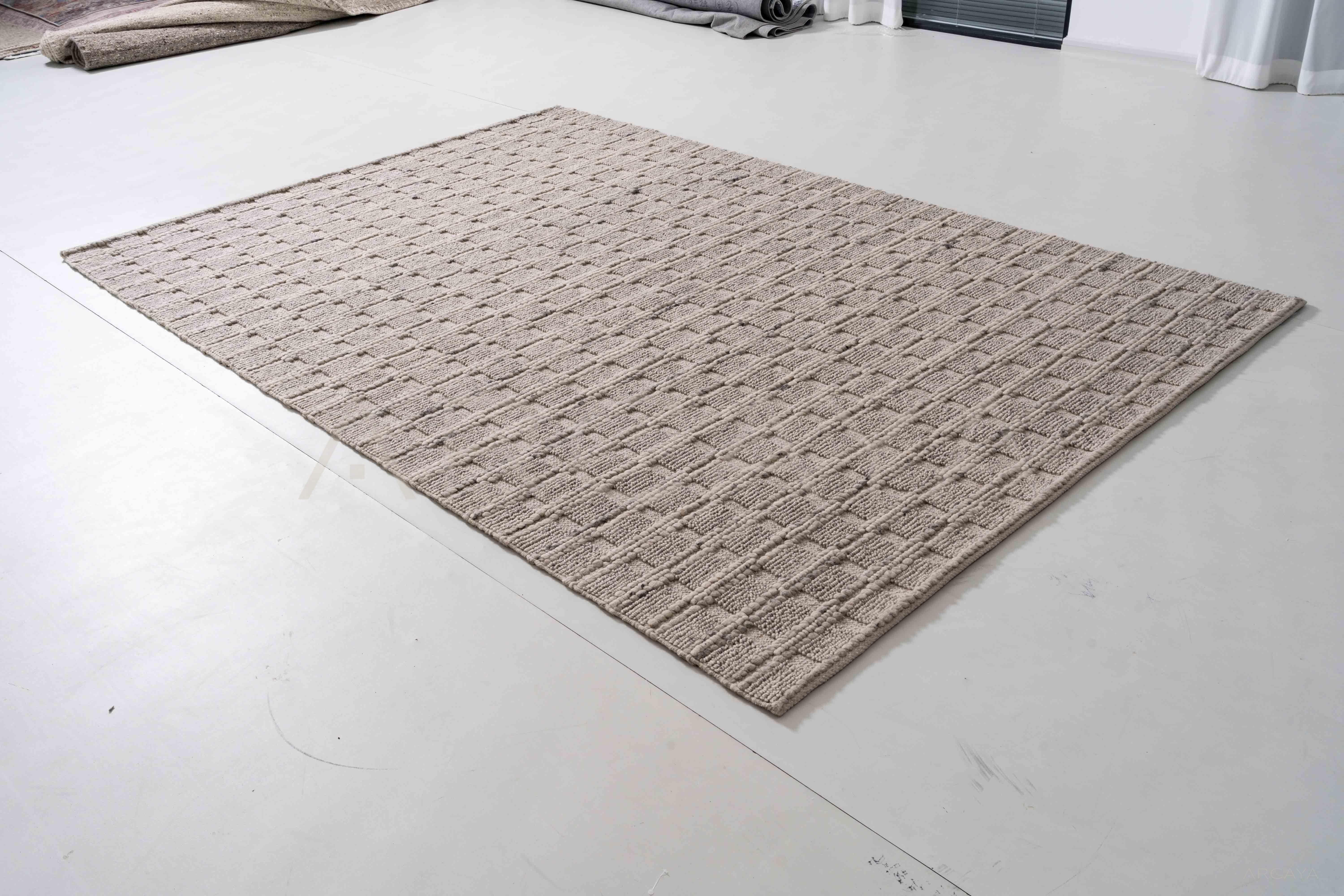 Pebble Bloom Area Rug