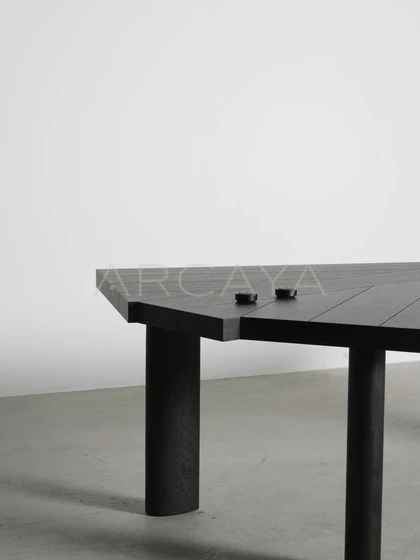 Elara Loft Desk — interior view 06