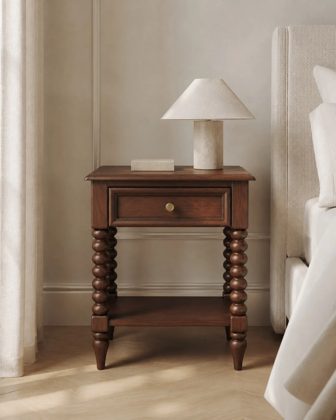 One silhouette. Your dimensions, comfort and finish.