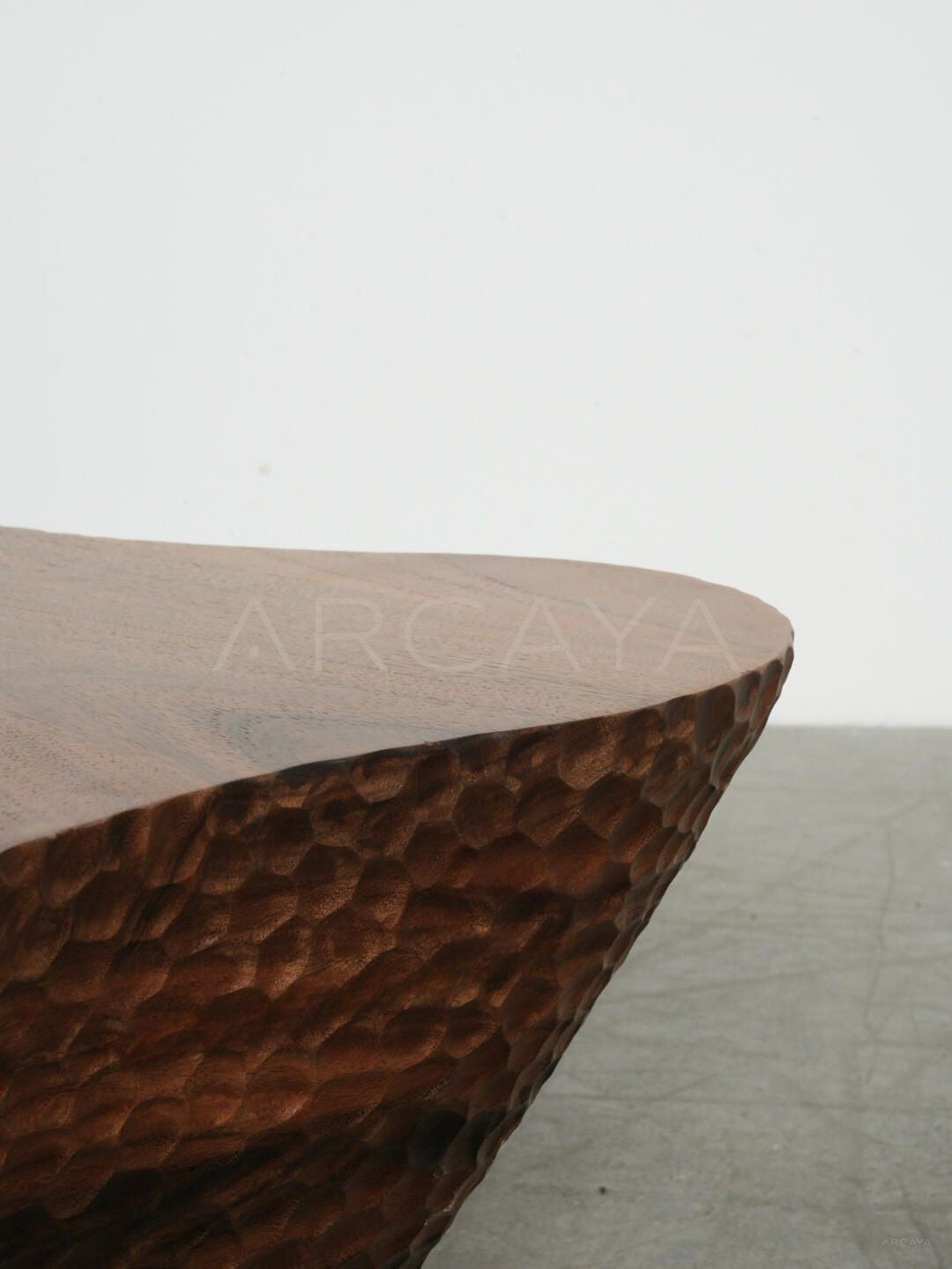 Custom Vintage Solid Wood Coffee Table - detail