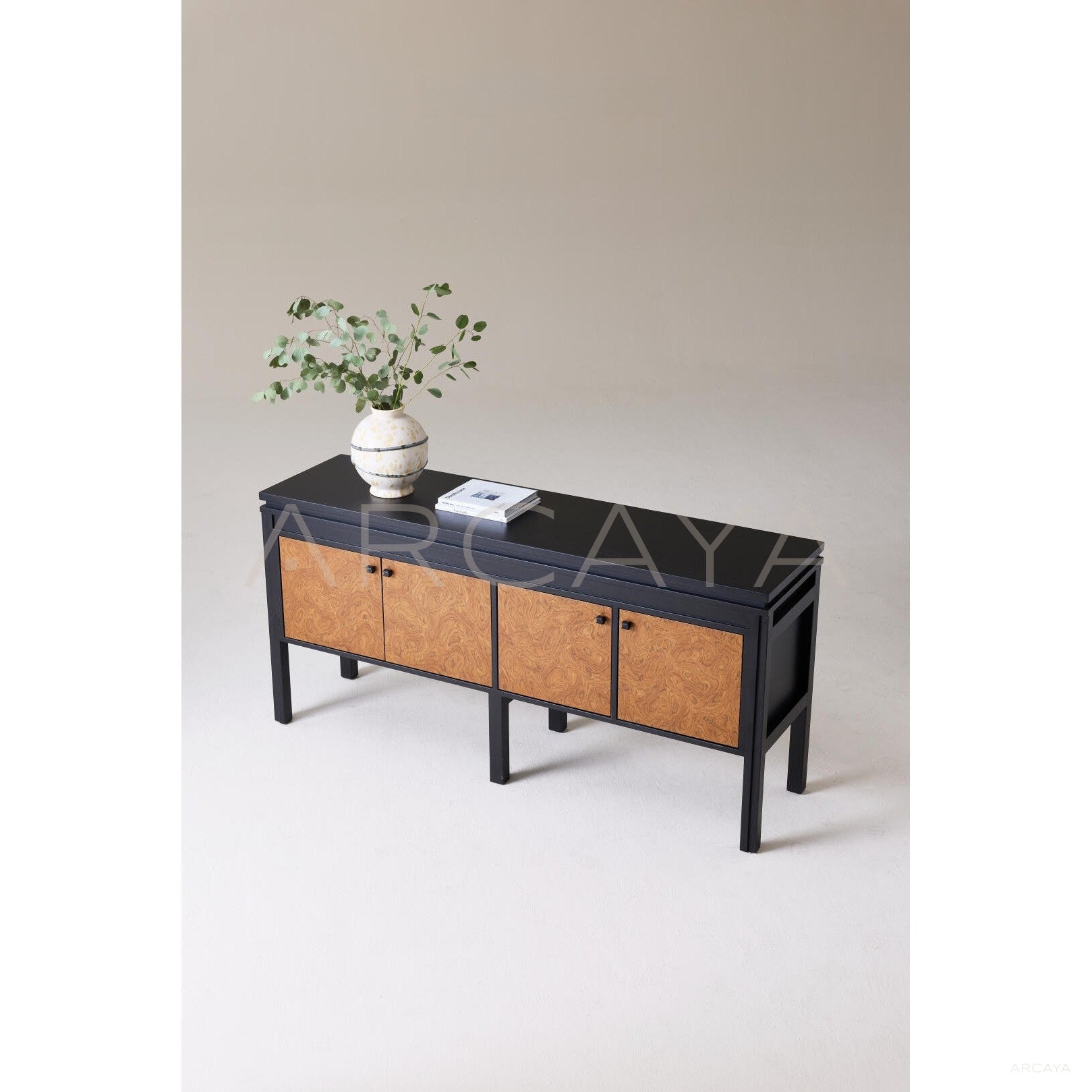 Liuwen Cabinet - scene