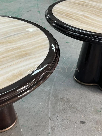 Sculptural Coffee Table - detail