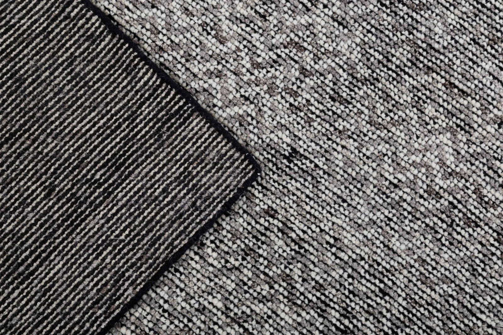 One silhouette. Your dimensions, comfort and finish.