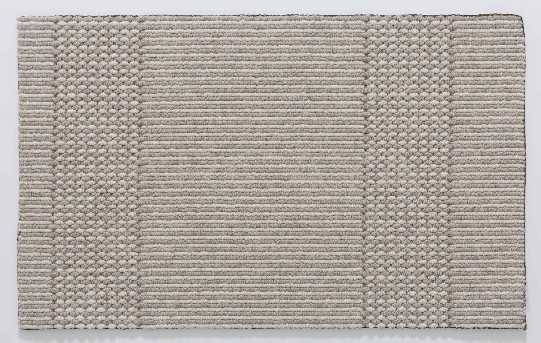Breeze Atlas Area Rug — product view 01