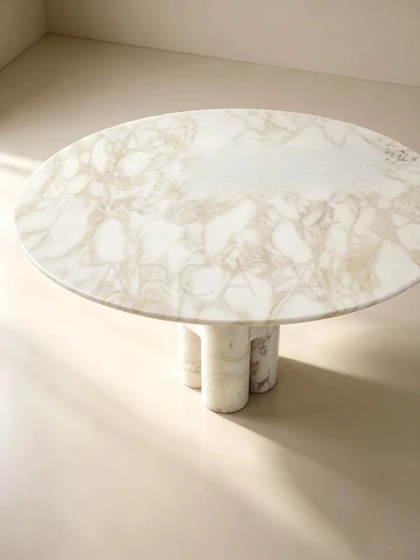 Alba Manor Dining Table - product view 04