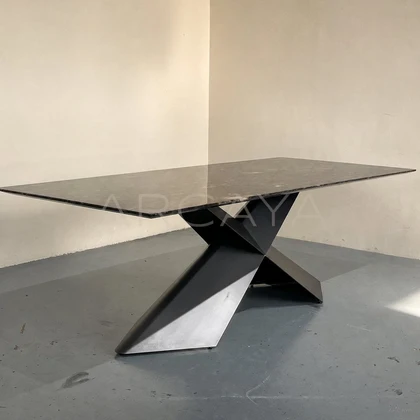 Glen Loft Dining Table - product view 02