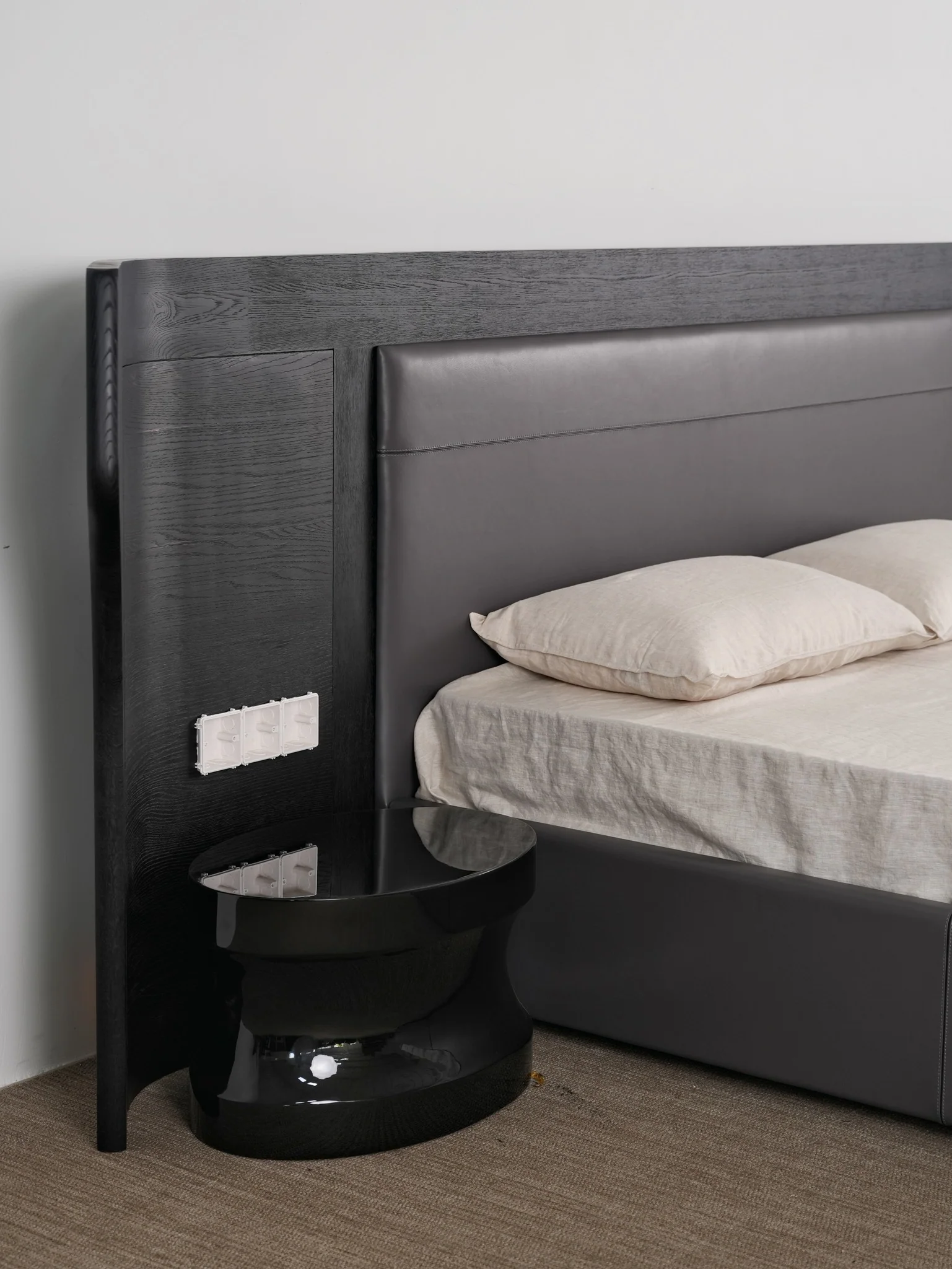 A00026 Bed in a finished interior.