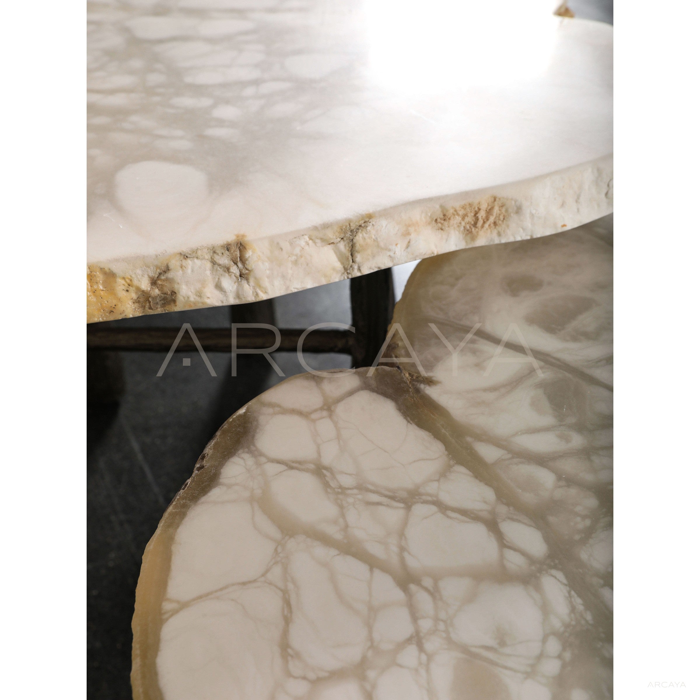 Cloud Marble Nesting Coffee Table - scene