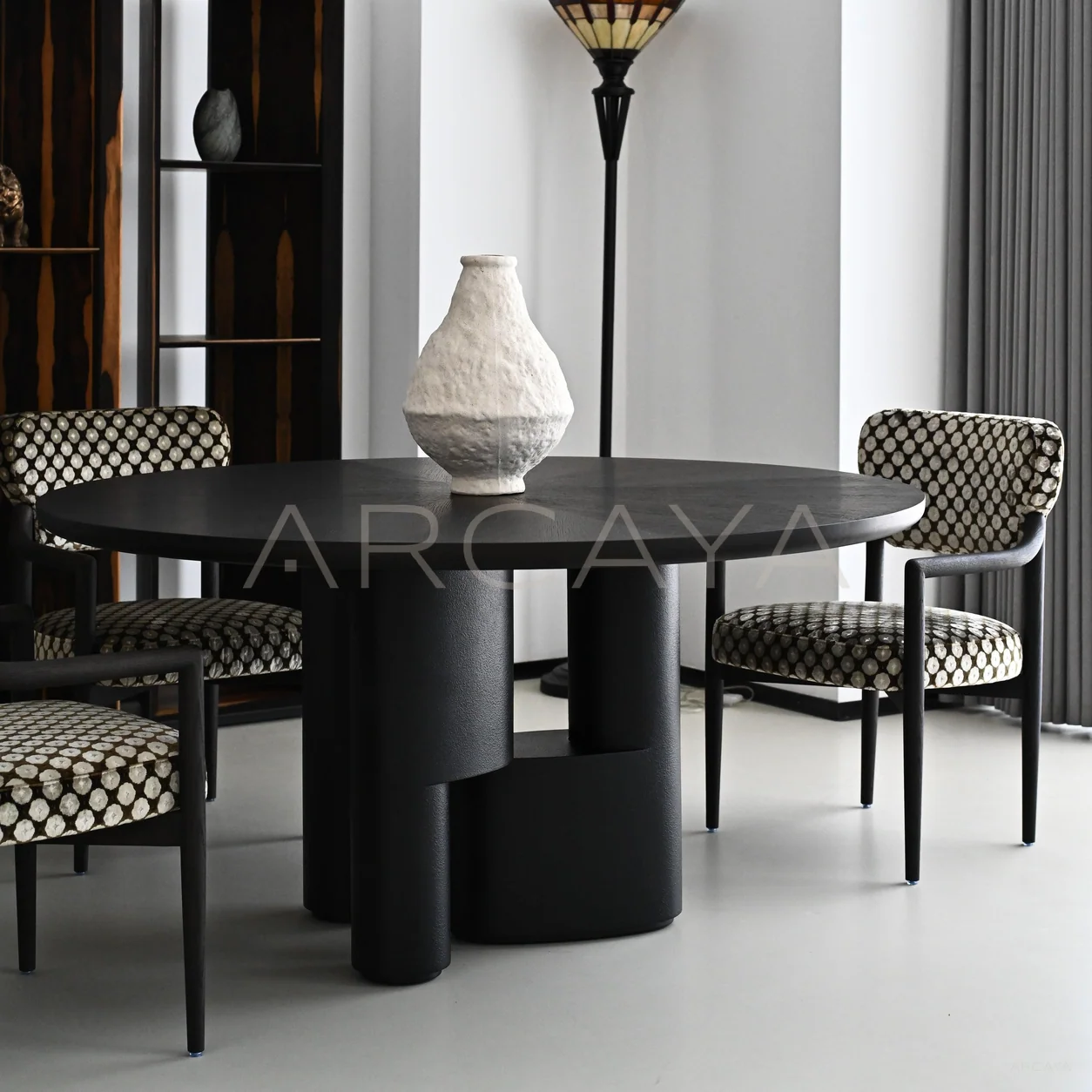 Cove Form Dining Table - product view 01