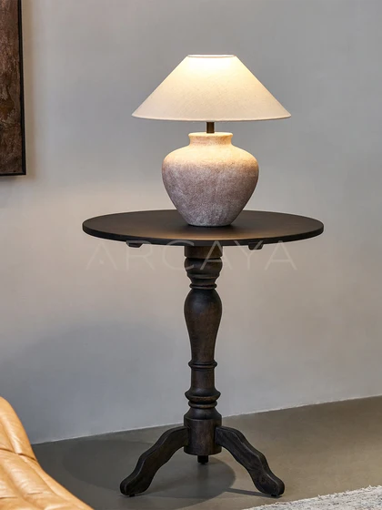 Riva Meadow Side Table - front view 10