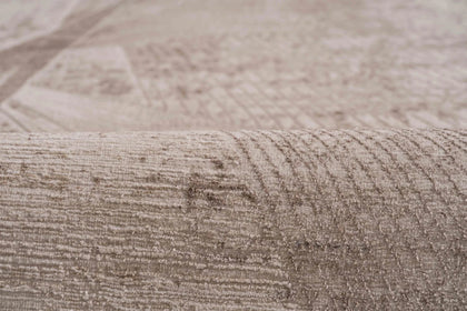 Master Dawn Area Rug - product view 04