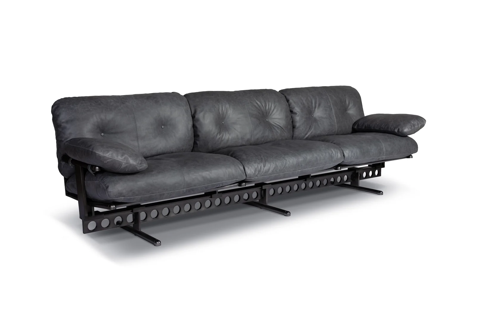 One silhouette. Your dimensions, comfort and finish.
