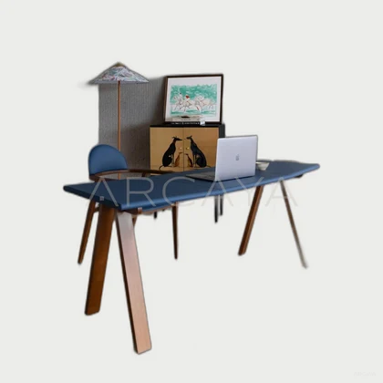Linden Garden Desk — neutral background 01