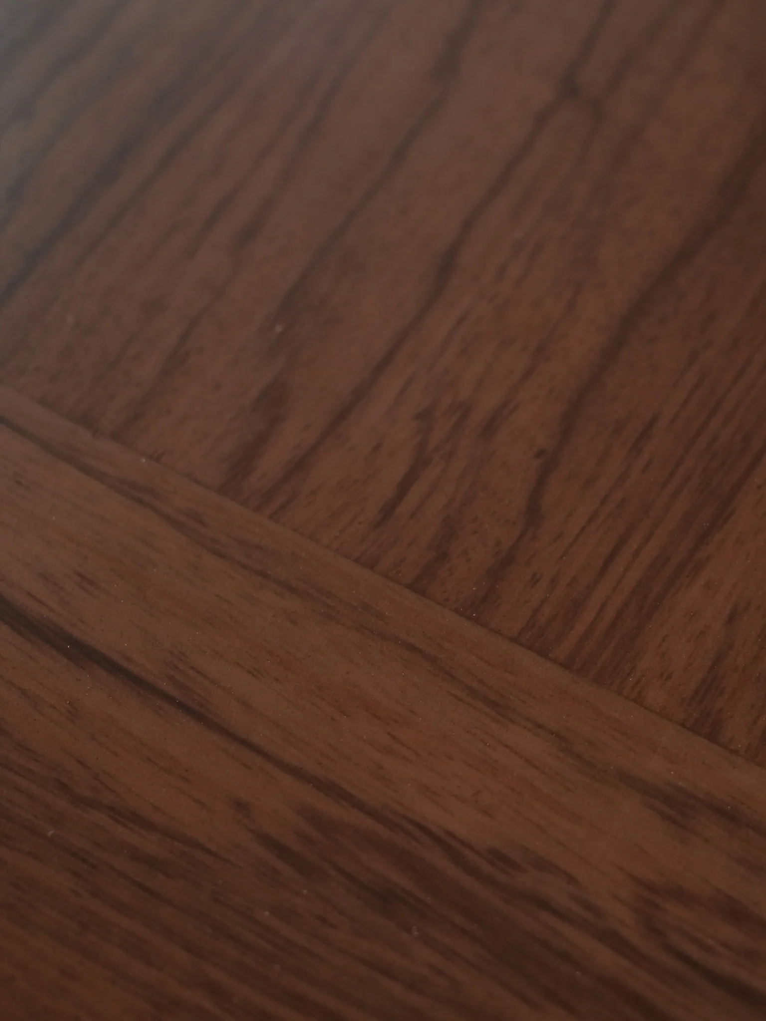 One silhouette. Your dimensions, comfort and finish.