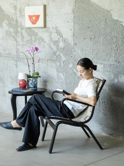 Pearl Garden Side Table - styled interior view 04