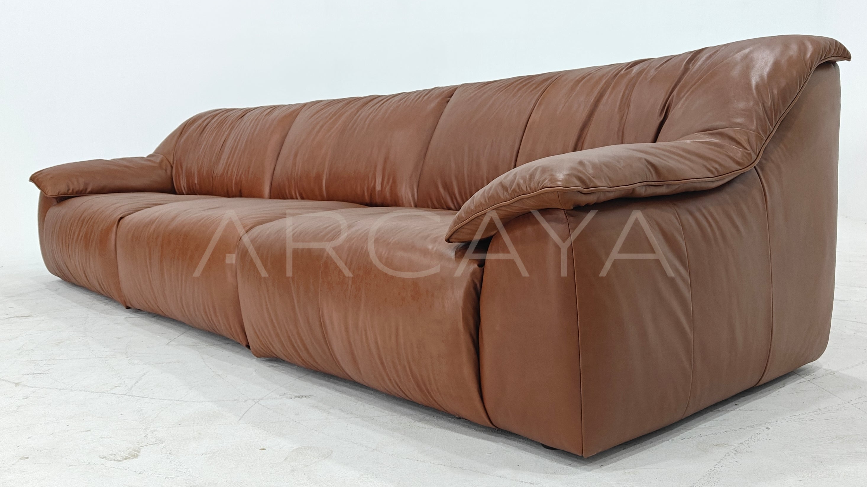 Isla Vale Straight Sofa