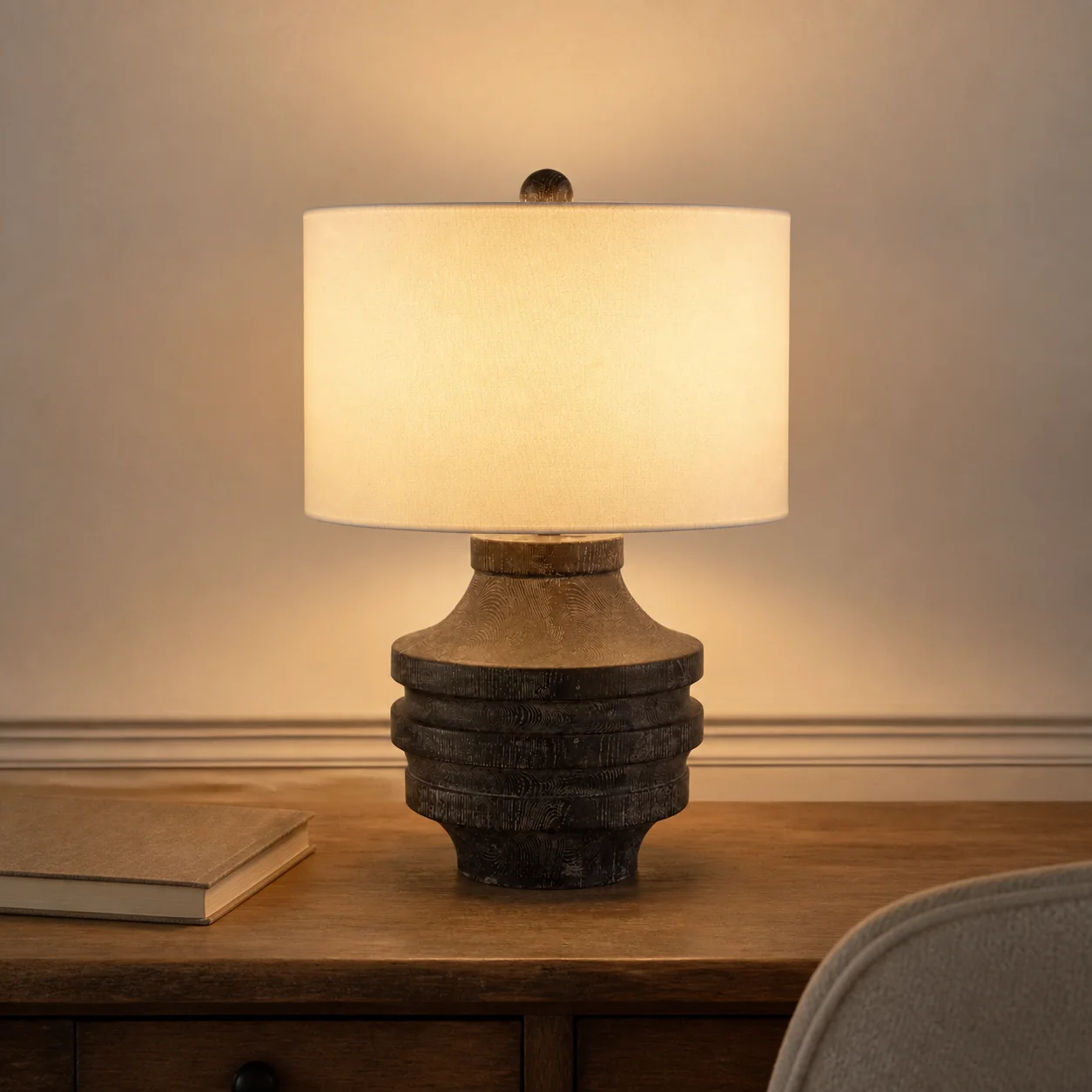 One silhouette. Your dimensions, comfort and finish.