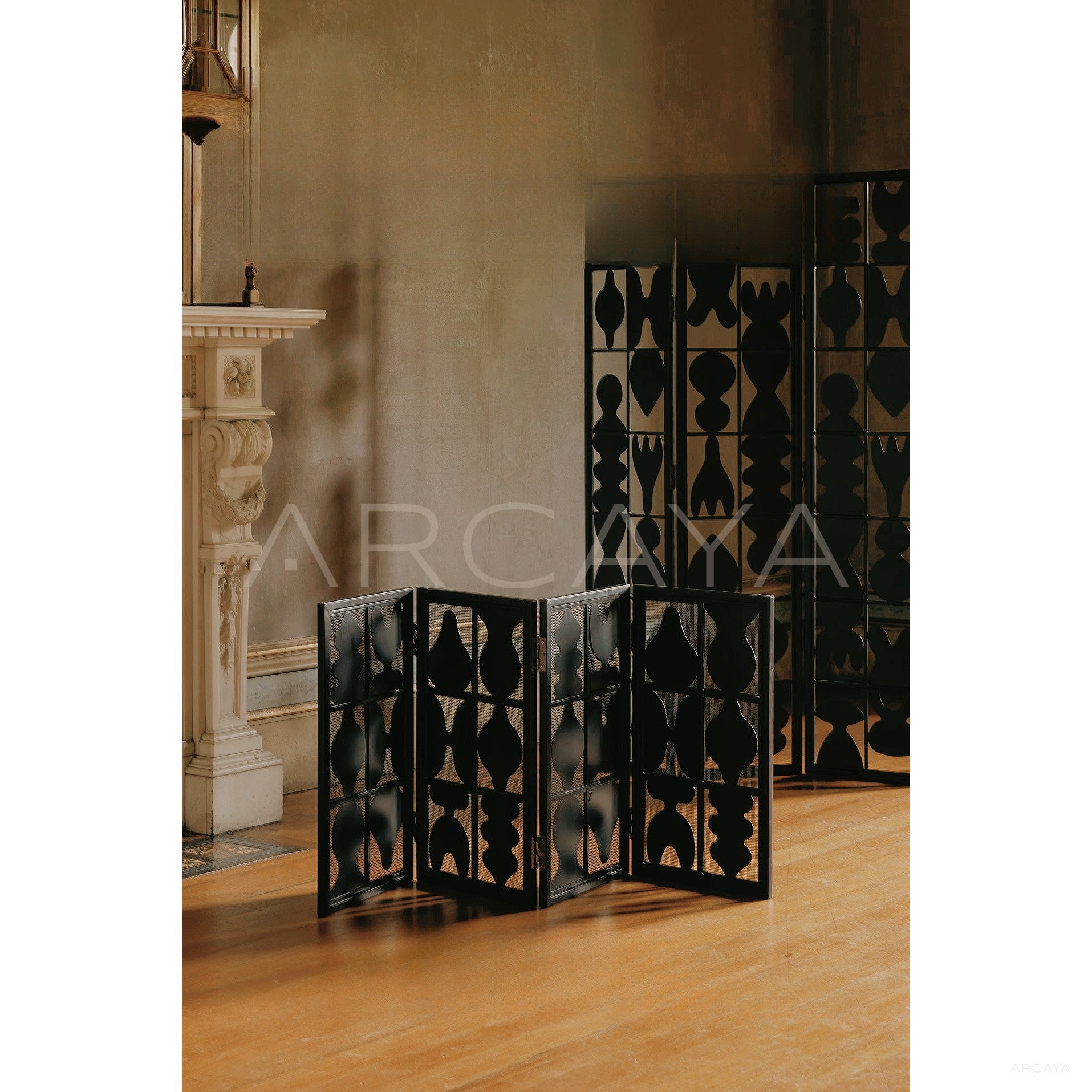 Vintage Openwork Classical Folding Screen