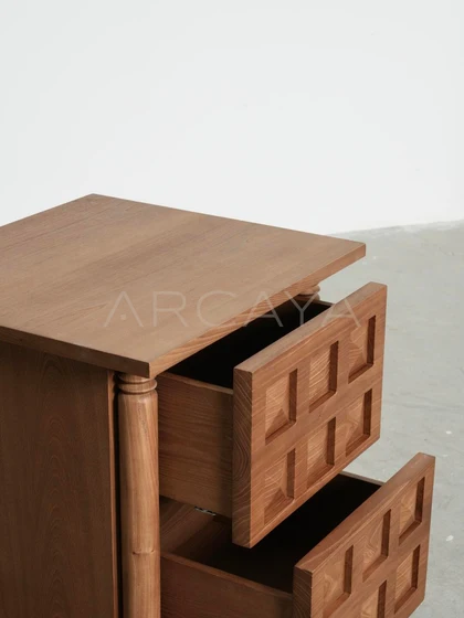 Solace Vista Cabinet — interior view 08