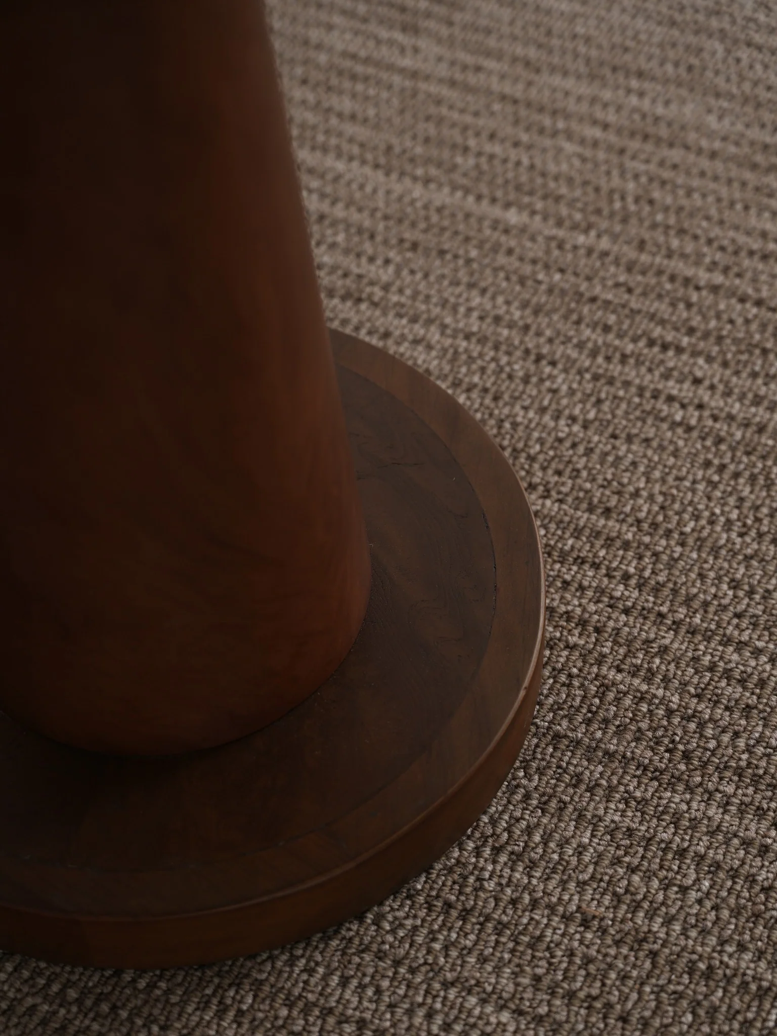 One silhouette. Your dimensions, comfort and finish.