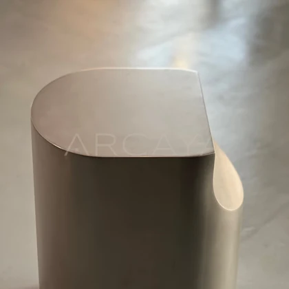 Willow Hill Side Table - product view 04