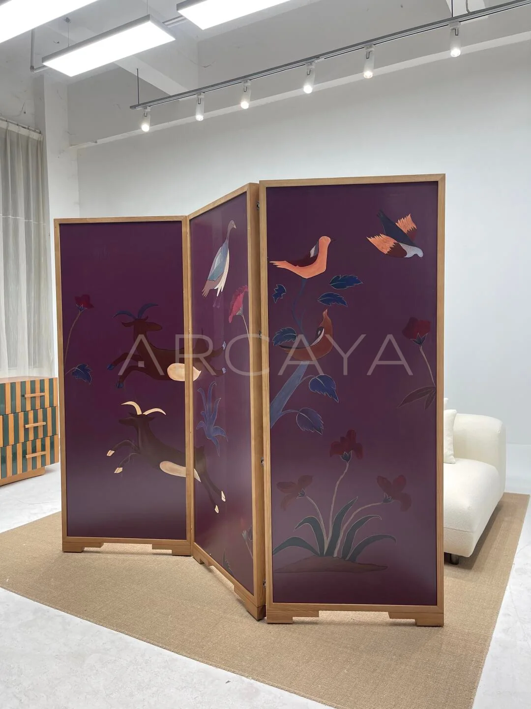 Linden Dawn Decorative Object — interior view 03