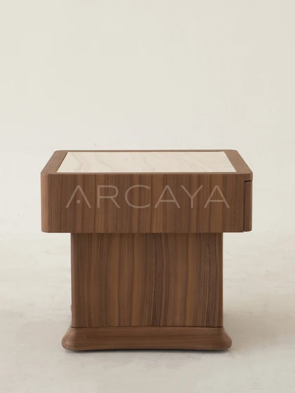 Maple Field Side Table — interior view 07