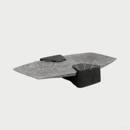 Juniper House Decorative Object — neutral background 01