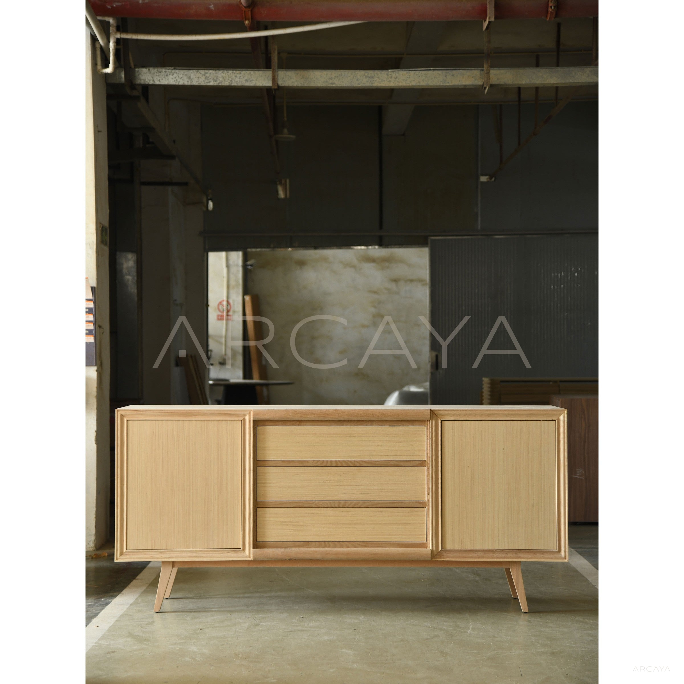 Vintage Minimalist Black Gloss Sideboard - scene