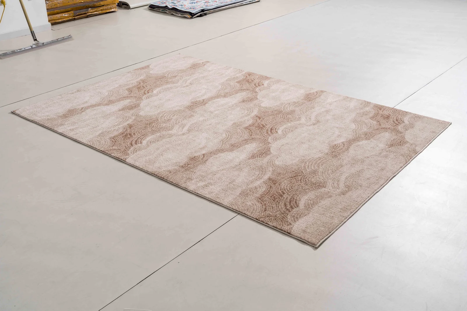 One silhouette. Your dimensions, comfort and finish.