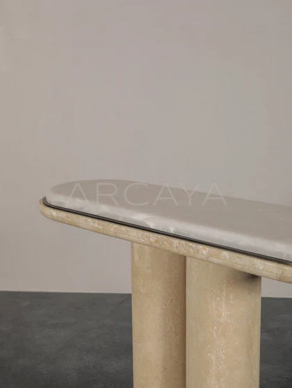 Briar Dawn Console Table — interior view 09