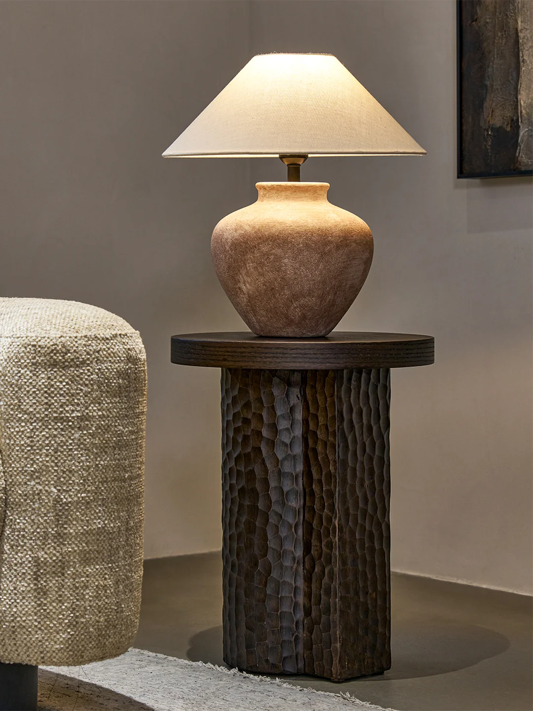 One silhouette. Your dimensions, comfort and finish.