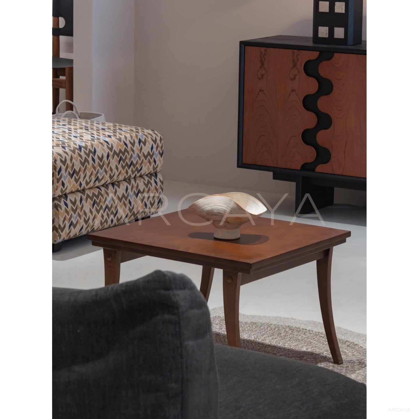 Quzhi Branch Side Table