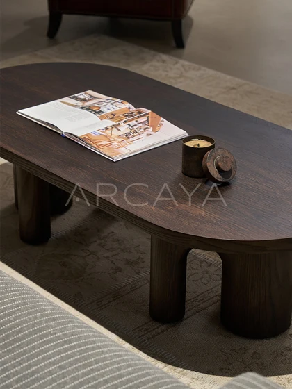 Riva Studio Straight Sofa - front view 08