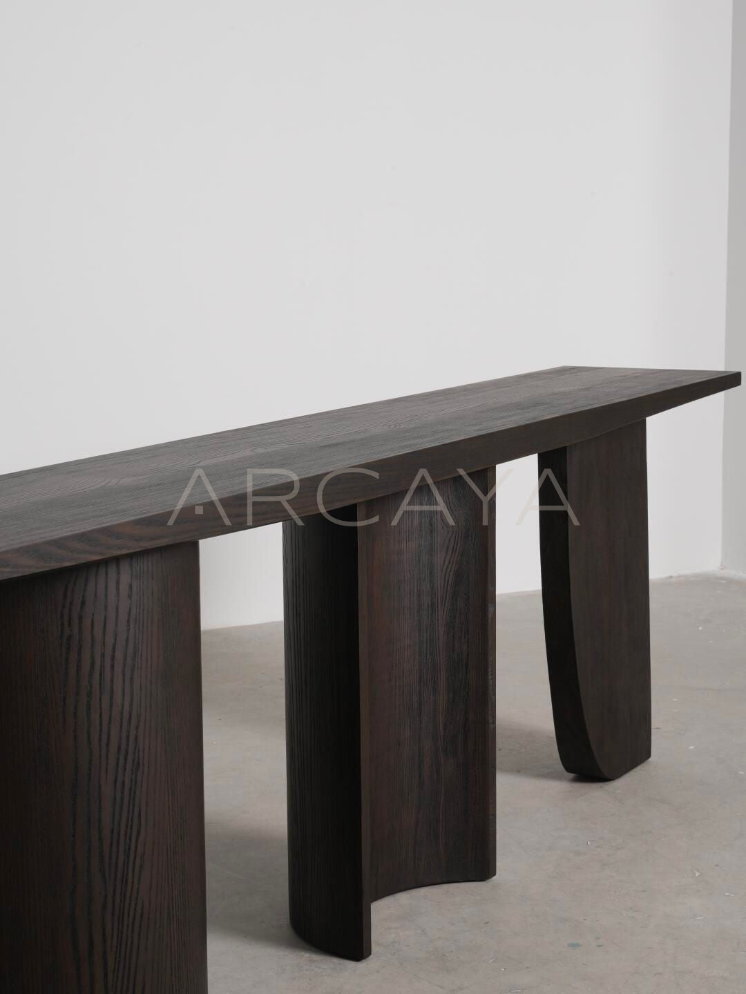 Delcourt Style Console Table - detail