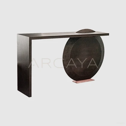 Luma Lake Cabinet - front view 03