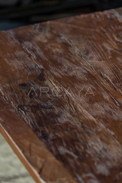 Aurelia Bloom Decorative Object — interior view 11