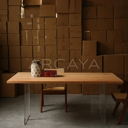 Marlow Meadow Dining Table - product view 02