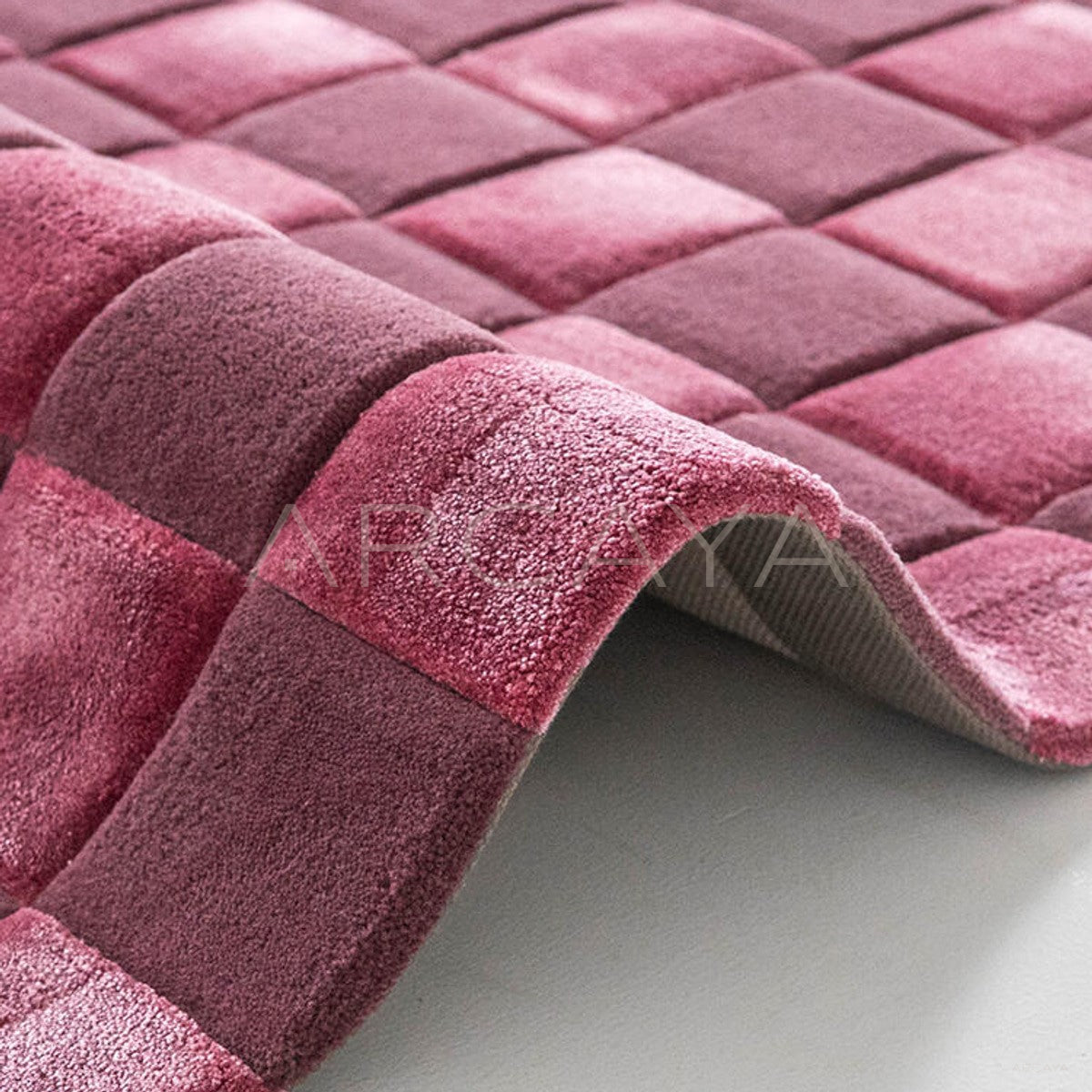 Red Accent Rug