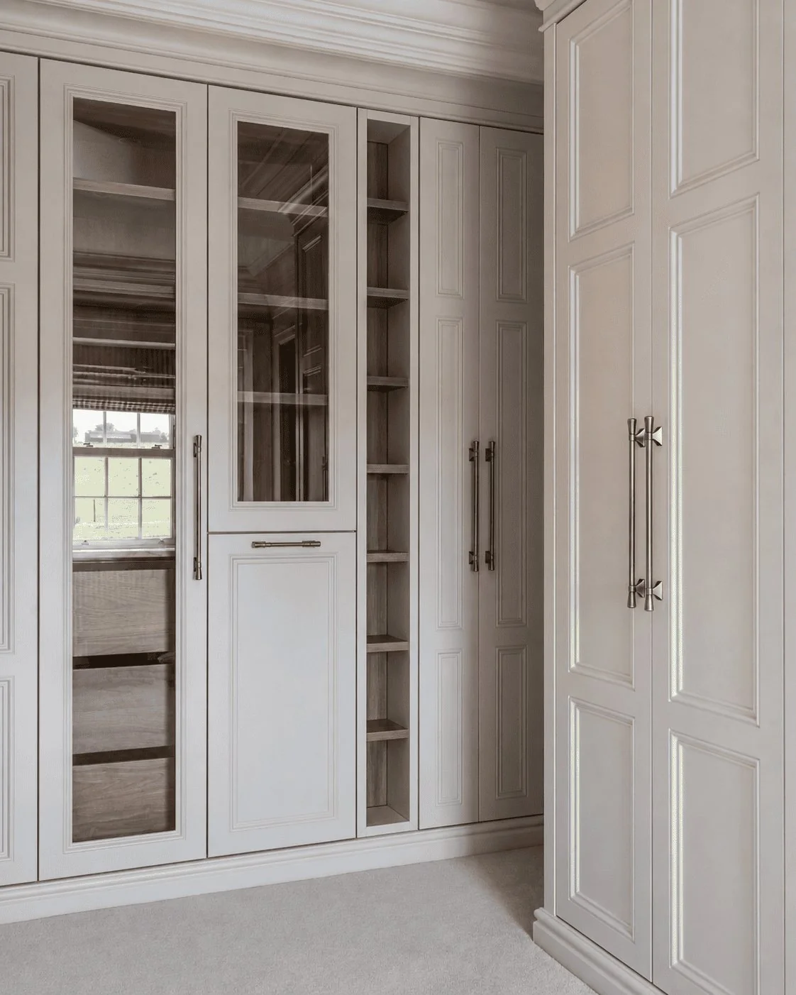 Heritage Collection wardrobe wall