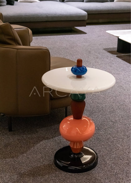 Luma Onyx Coffee Table - front view 02