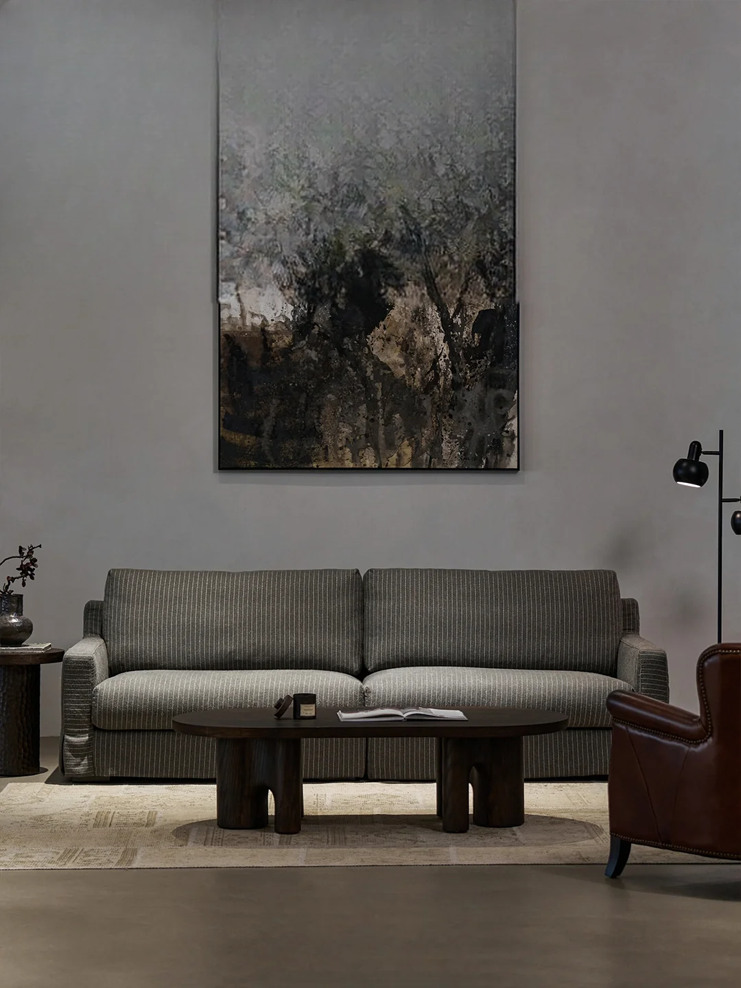 A00052 Sofa in a finished interior.