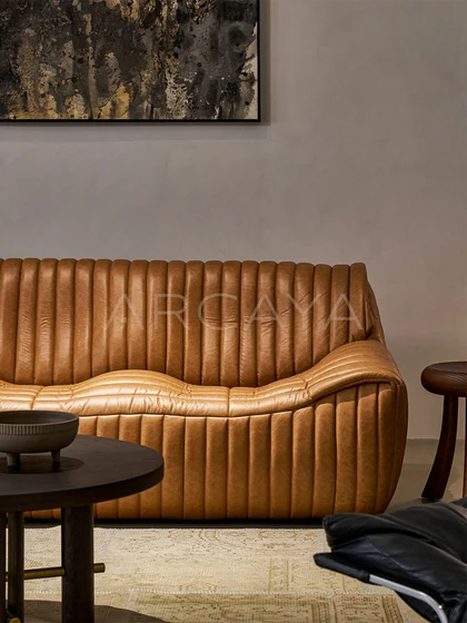 Riva Noir Straight Sofa - front view 09